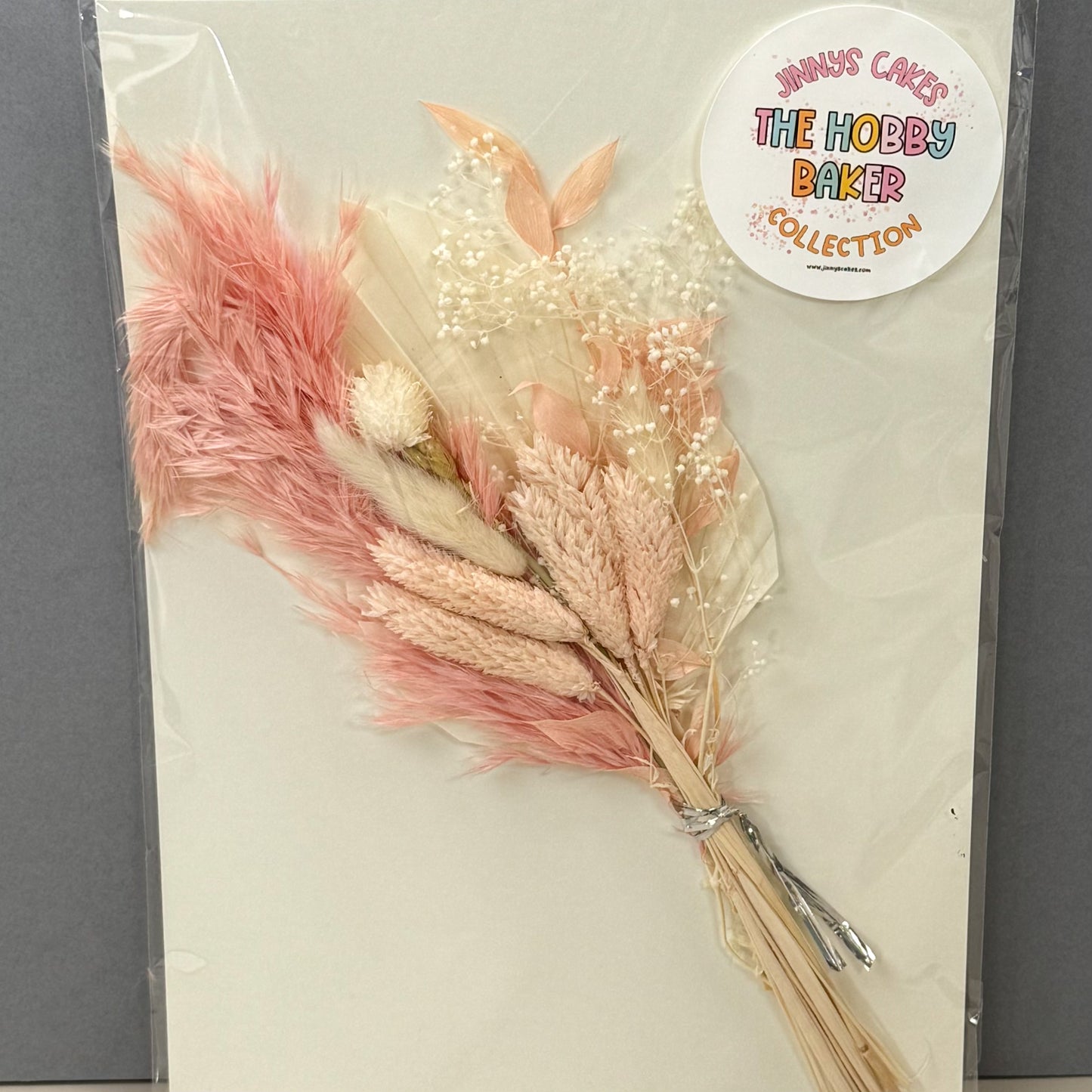 Jinnys Cakes Palm and Dried Flower Set - White and Pink