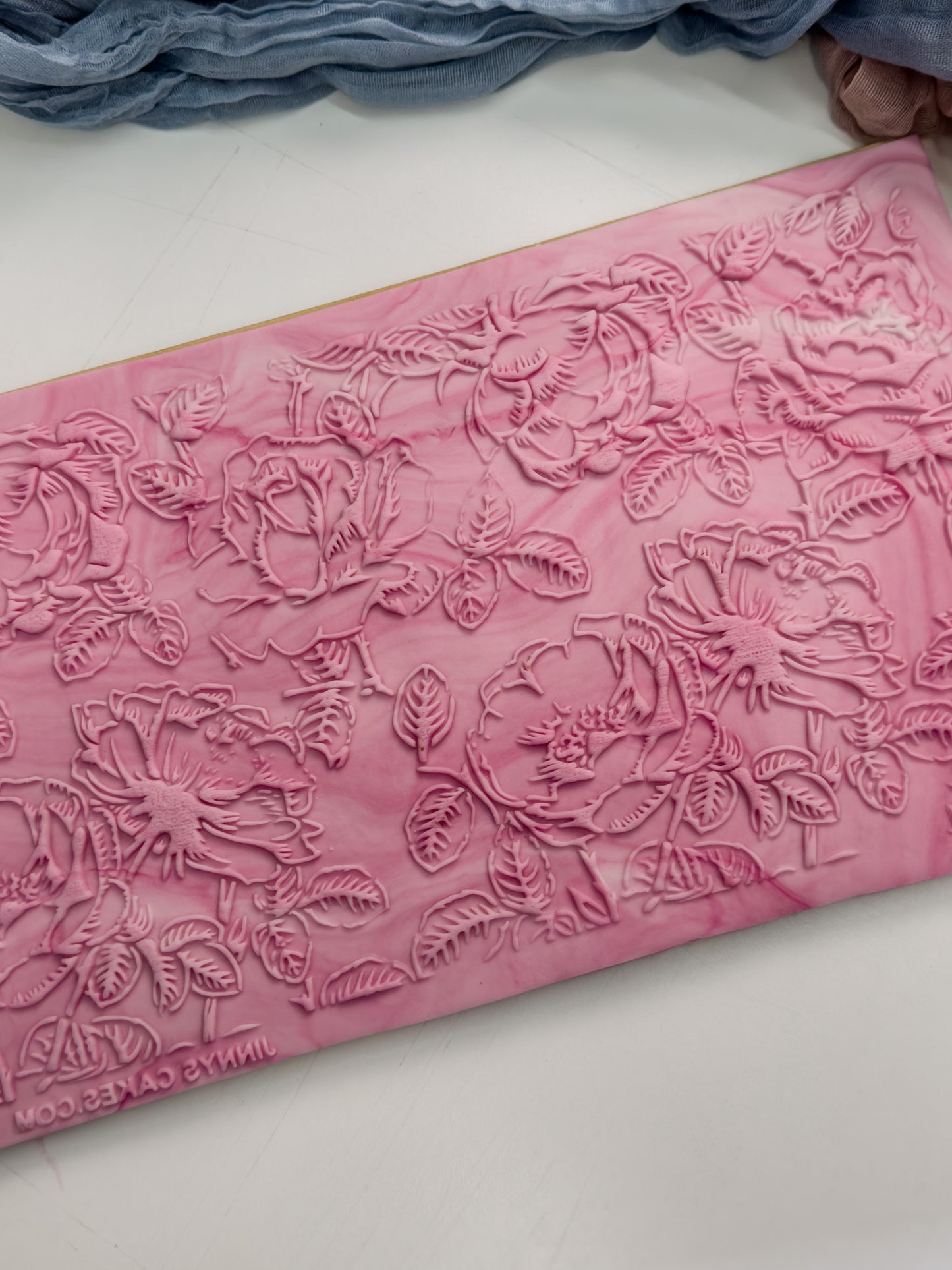 Rose Garden Floral Embossing Mat