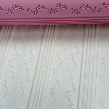 The Ivy Textured Roller