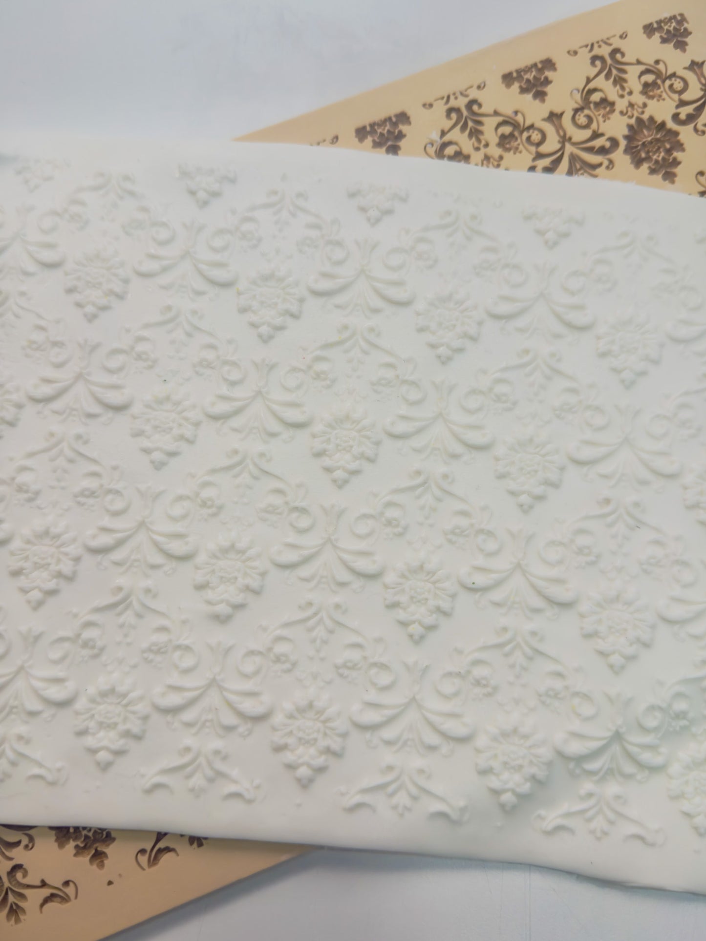 Heritage Scroll Damask Embossing Mat