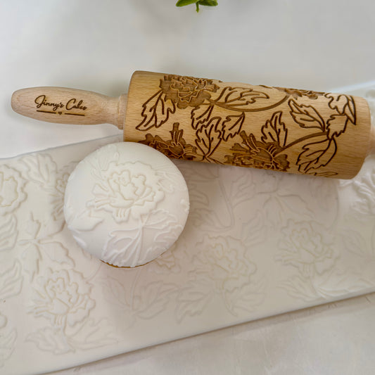 The Camellia – Elegant Floral Roller Small